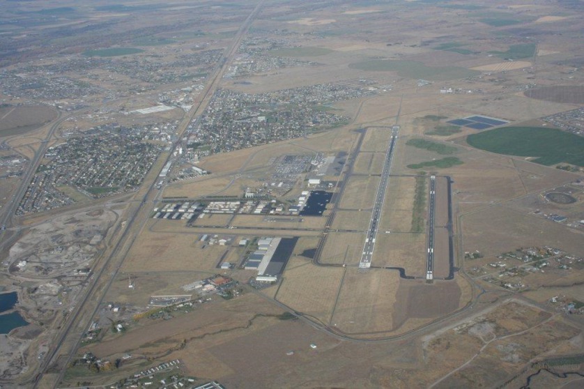 Aerial image showing new paved runway 11-29.